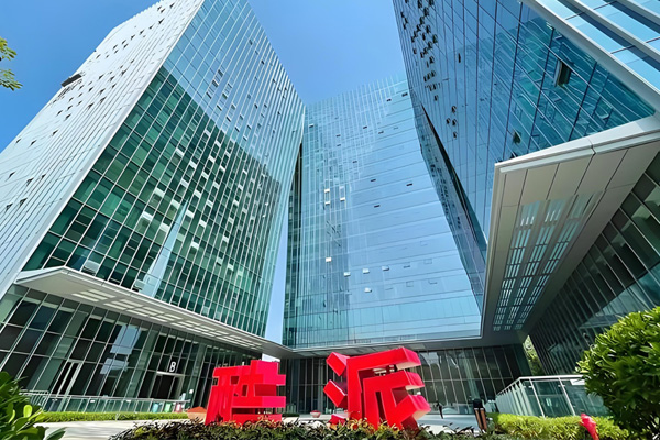 Empowering Global Connectivity with UNIVISO Optical Transceiver Solutions